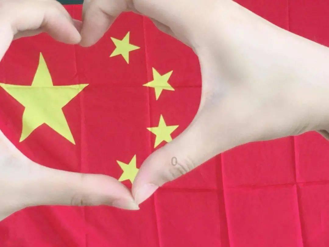 上厕所时，若发现大便“前硬后软”，或许会和这个“因素”有关！